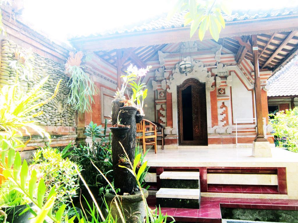 Tunjung Guest House Ubud  Exterior photo